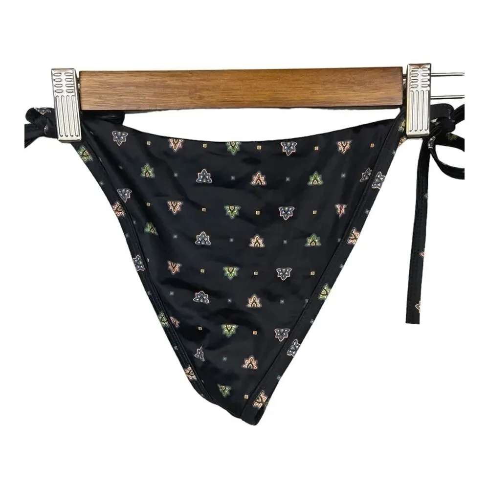 RVCA features mid